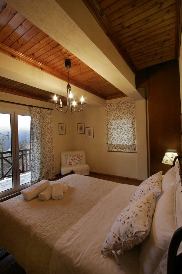Villa Filokosta Pertouli ภายนอก รูปภาพ